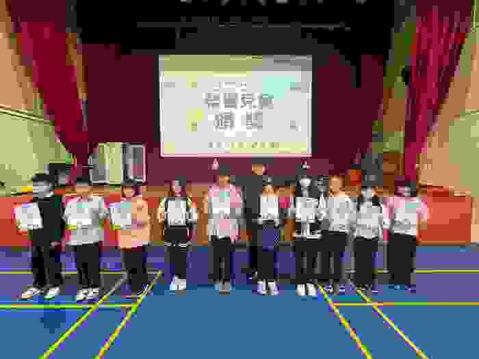 1150105班級楷模頒奬照片3圖片